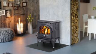 Jotul F3 CB Wood Burning Stove Jotul F3 CB Wood Burning Stove
