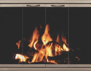 Kingston Door in Champagne Kingston Door in Champagne