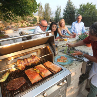 Alfresco Outdoor Kitchen with 36" Luxury Grill Alfresco Outdoor Kitchen