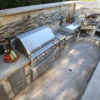Alfresco Outdoor Kitchen with Versa Power Burner & Pizza Oven Plus Alfresco Outdoor Kitchen